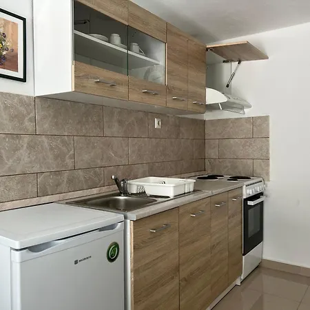 Elvi Apartament